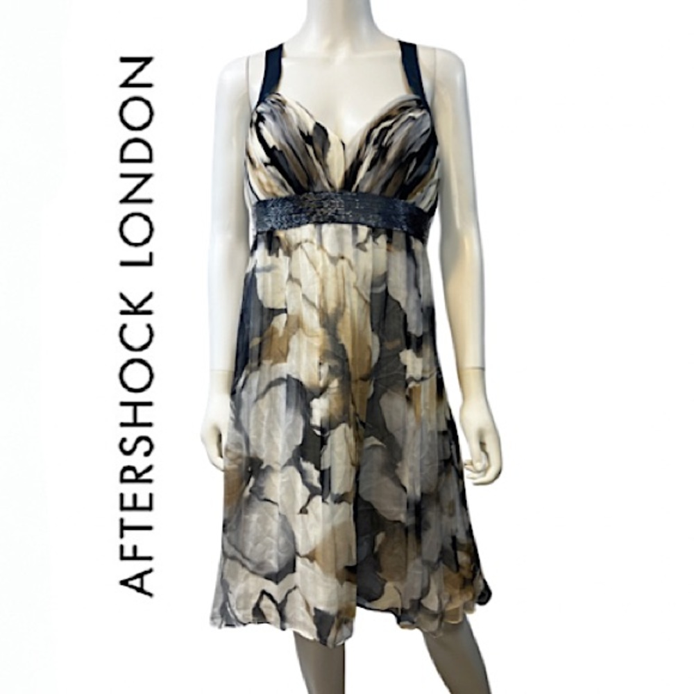AFTERSHOCK. LONDON.EUC.Gorgeous 100% Silk midi dress.Cream Floral.EUR-XL/CND-S/M